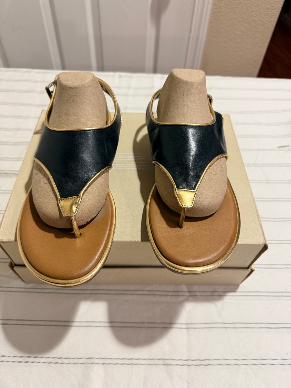 Naturalizer Black and Tan Leather Thong Sandals with Gold Trim